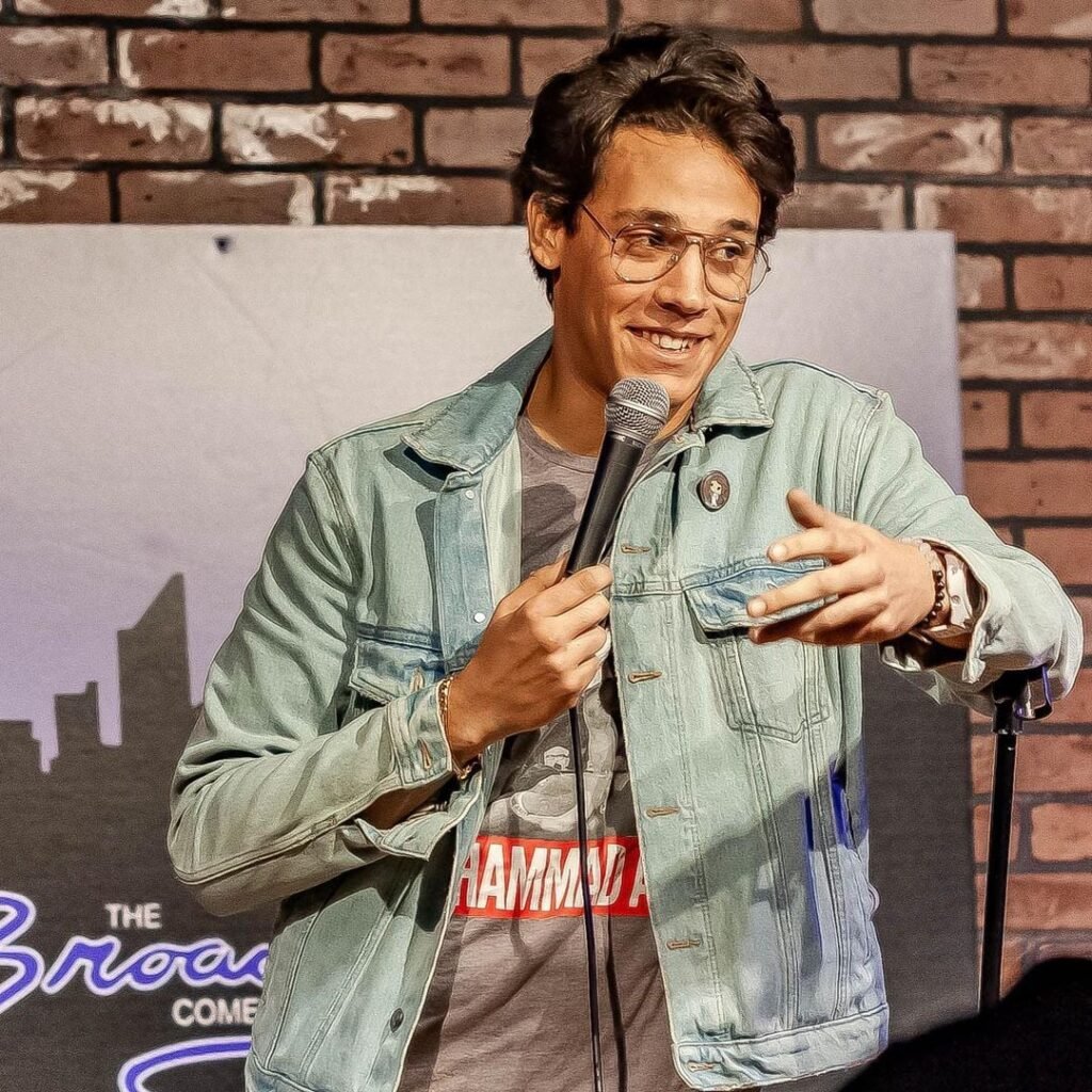 Troy Bond Net Worth